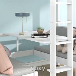 Cadre de lit de rangement en bois de 3 pieds lits superposés pour enfants avec bureau et chaises.
